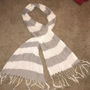Grey and white scarf
